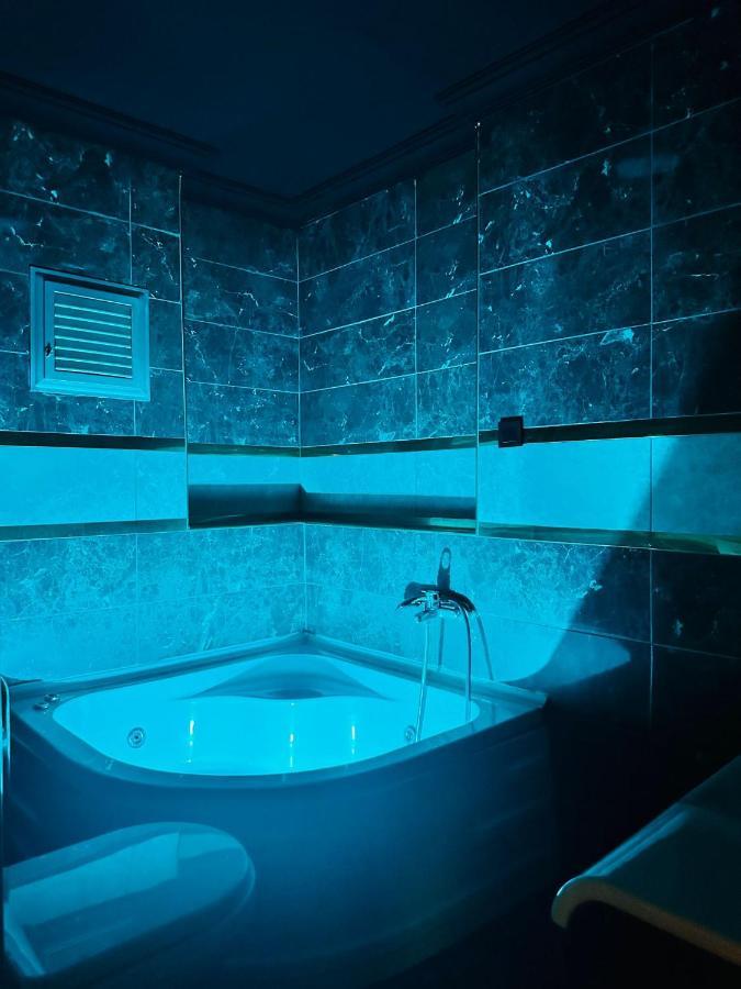 Апартаменты Golden Rock House Анкара Экстерьер фото